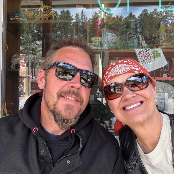 Meet your Posher, Bridget - Picture 1 of 1